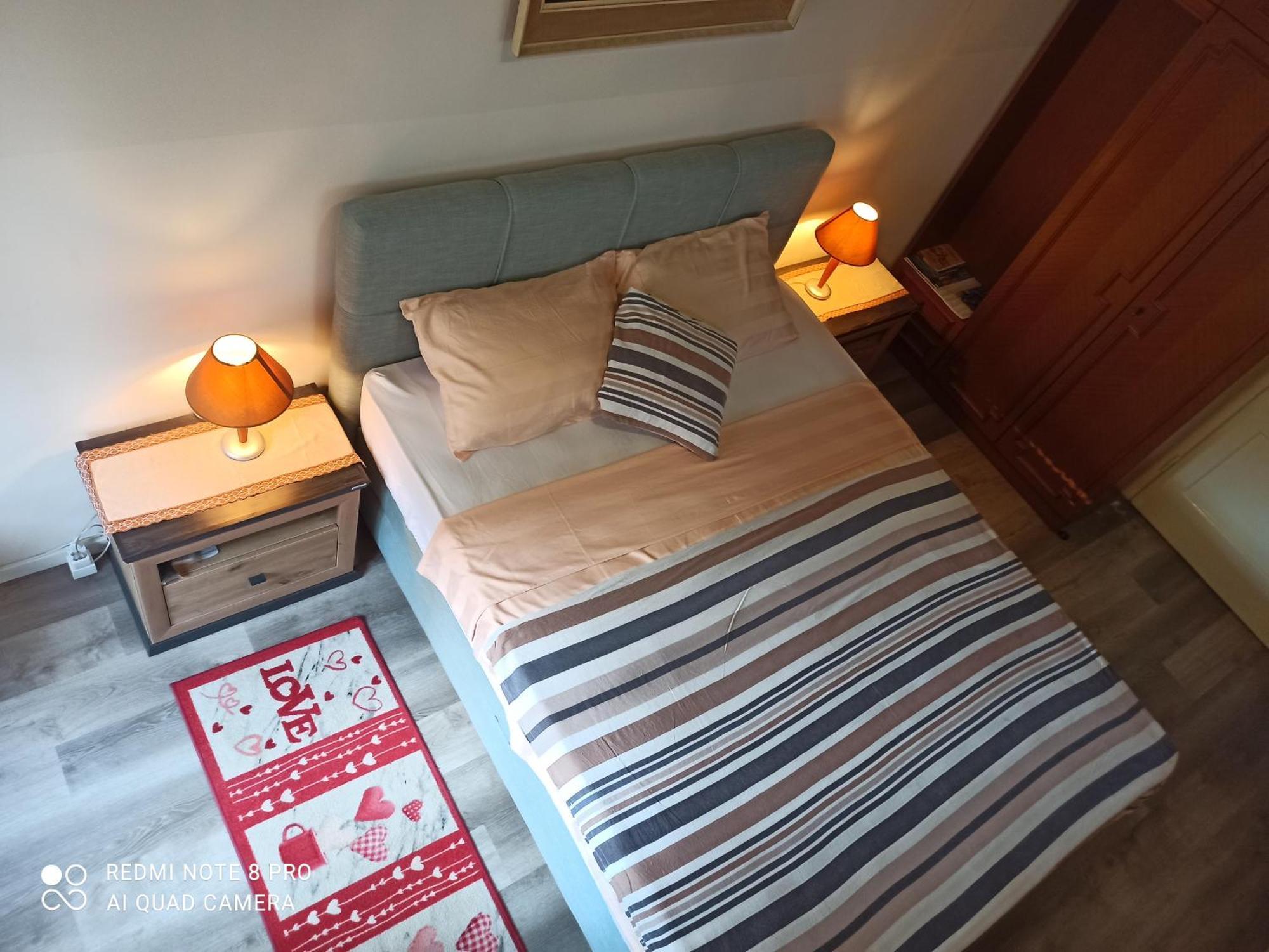 PUY Studio Apartman Lea מראה חיצוני תמונה